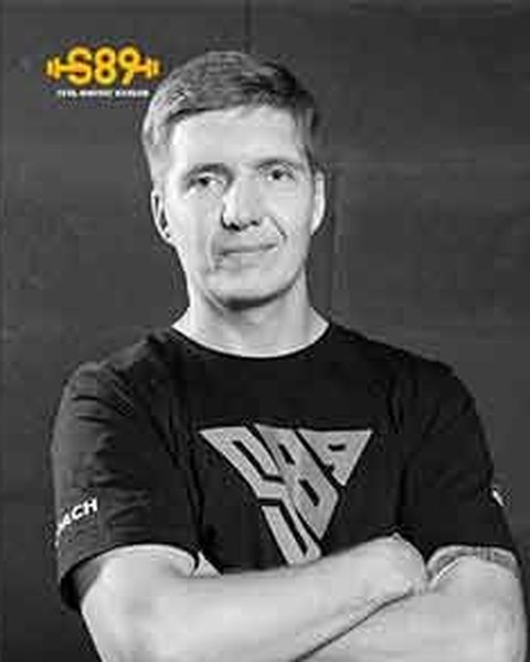 Максим Диденко