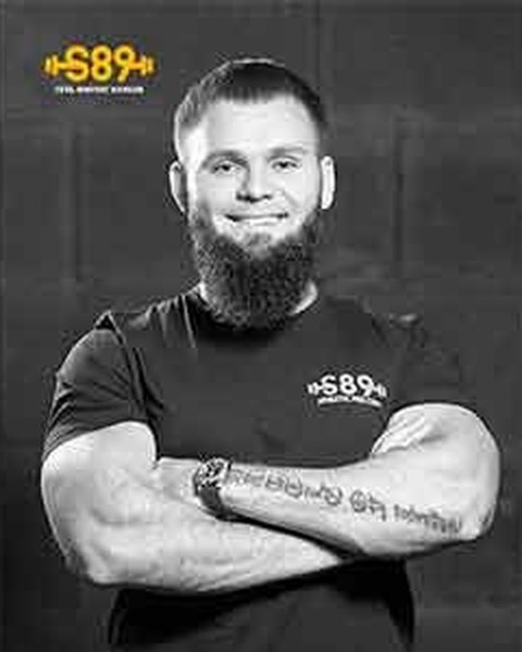 Илья Гурин